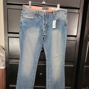 NWT BILLABONG Jeans Low Rise Sz 11